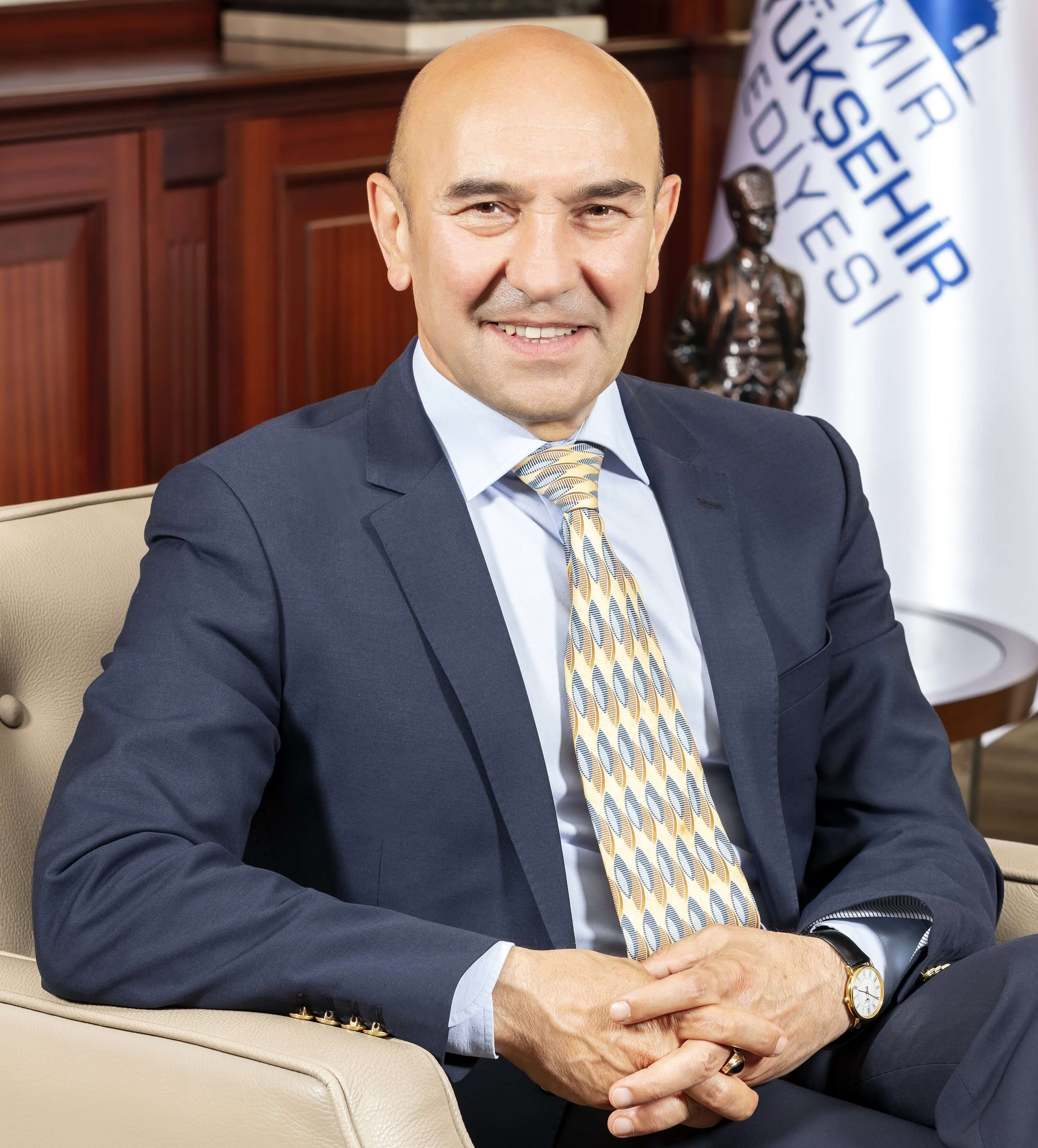 Tunç SOYER