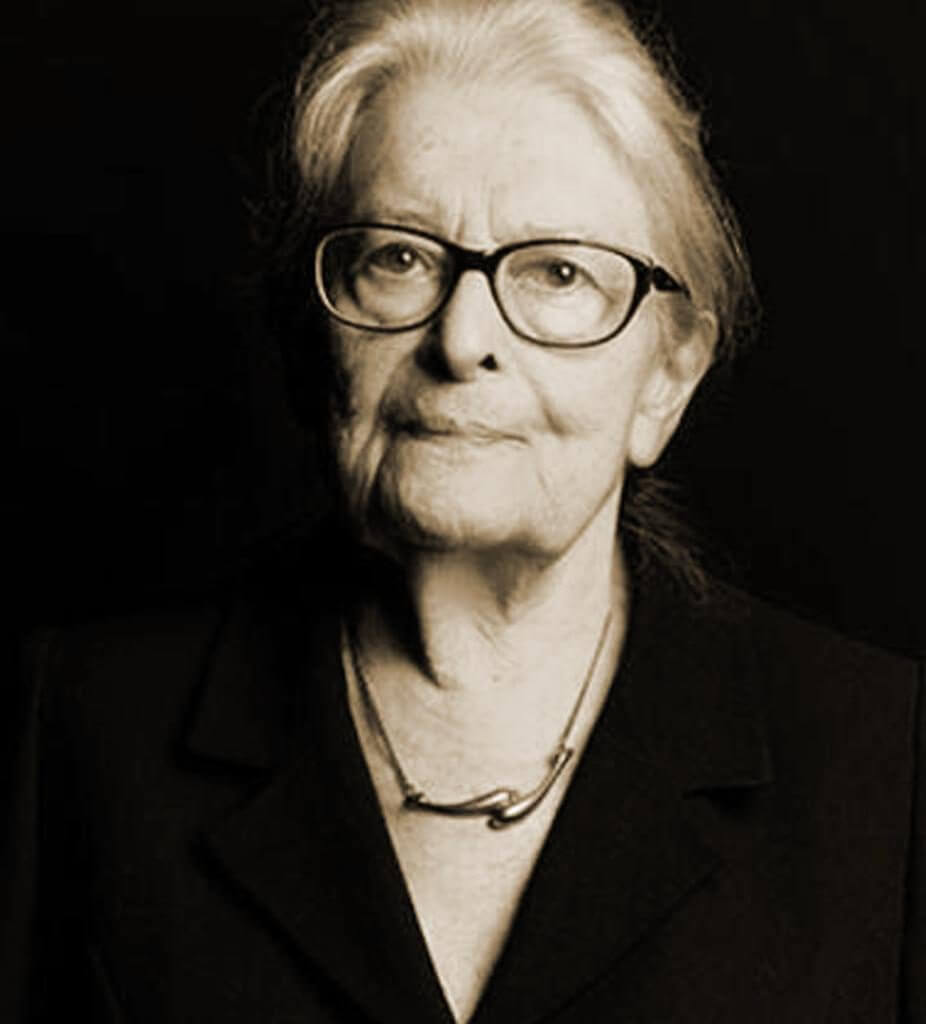 Ioanna Kuçuradi
