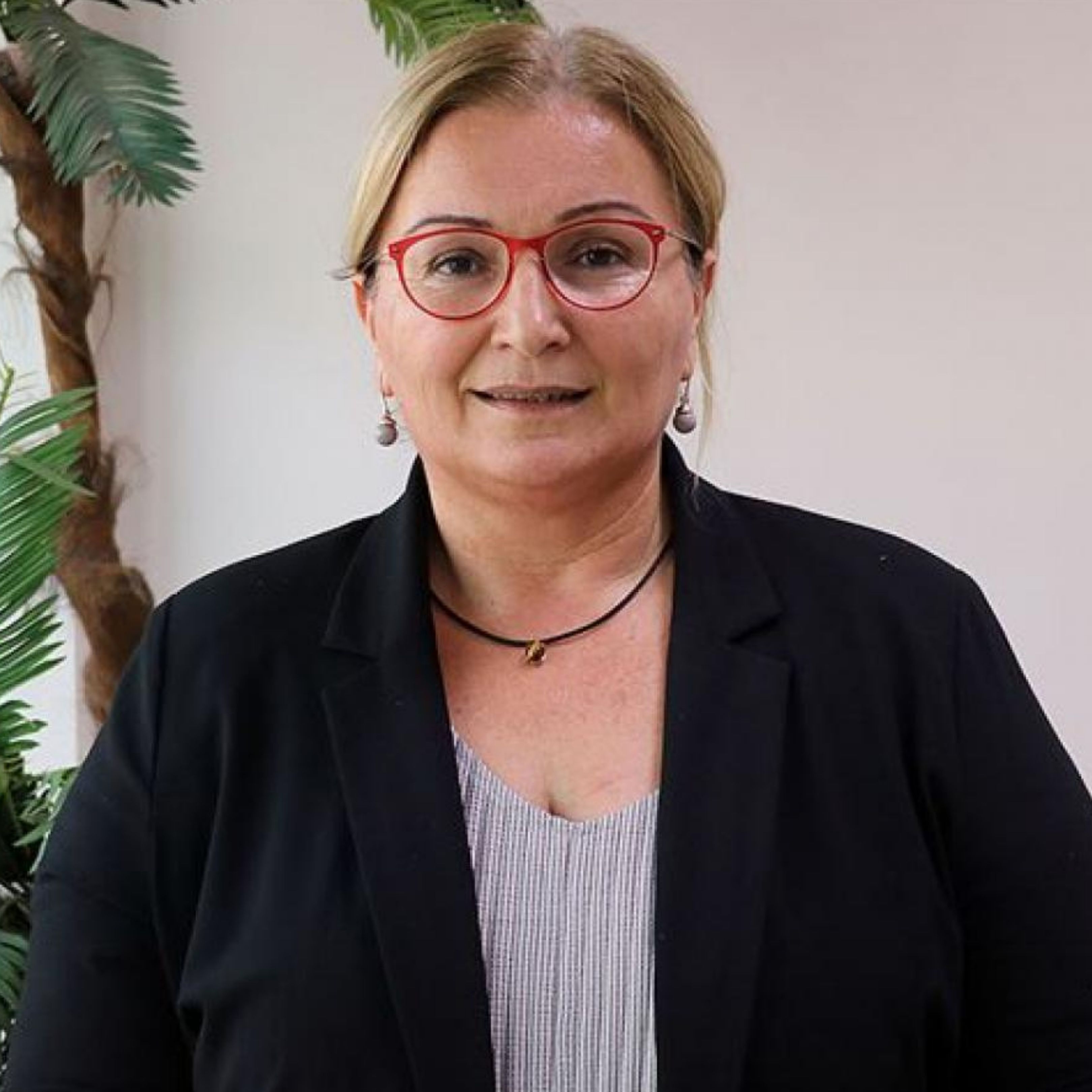 Prof. Dr. Pınar Okyay